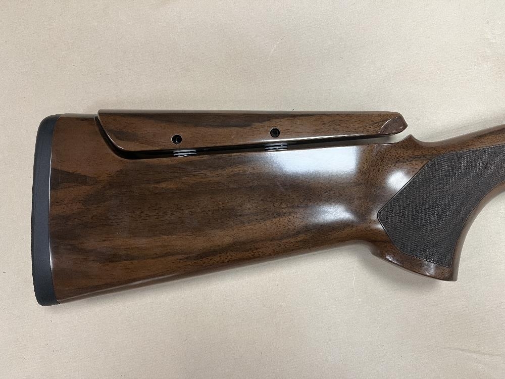 BERETTA 12 Gauge 694 DLC