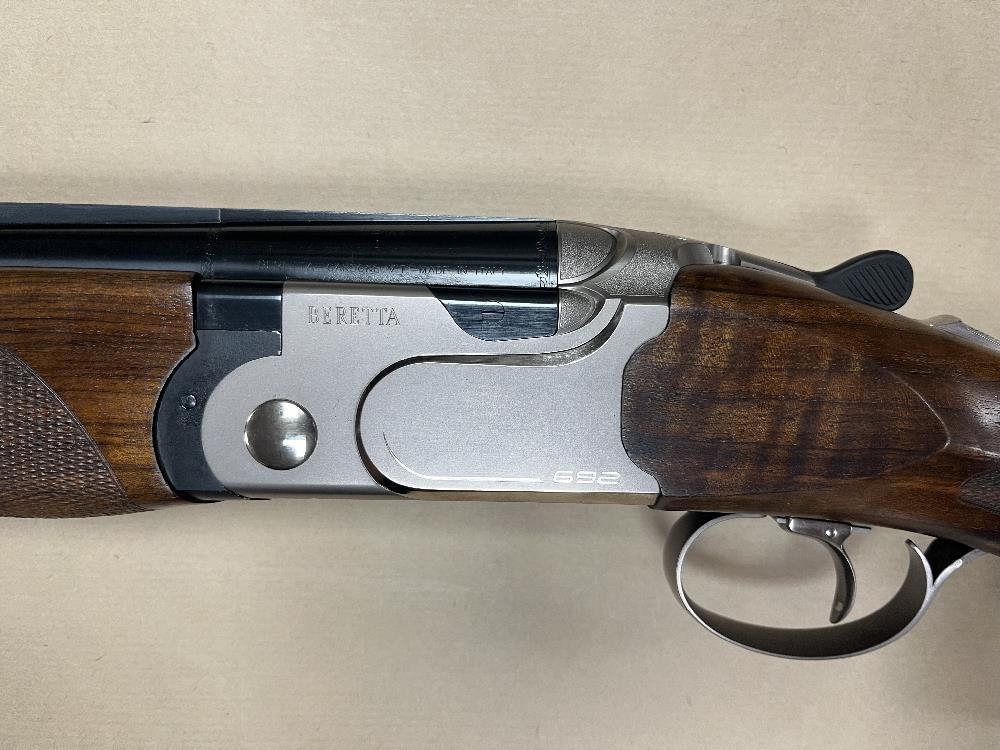 BERETTA 12 Gauge 692