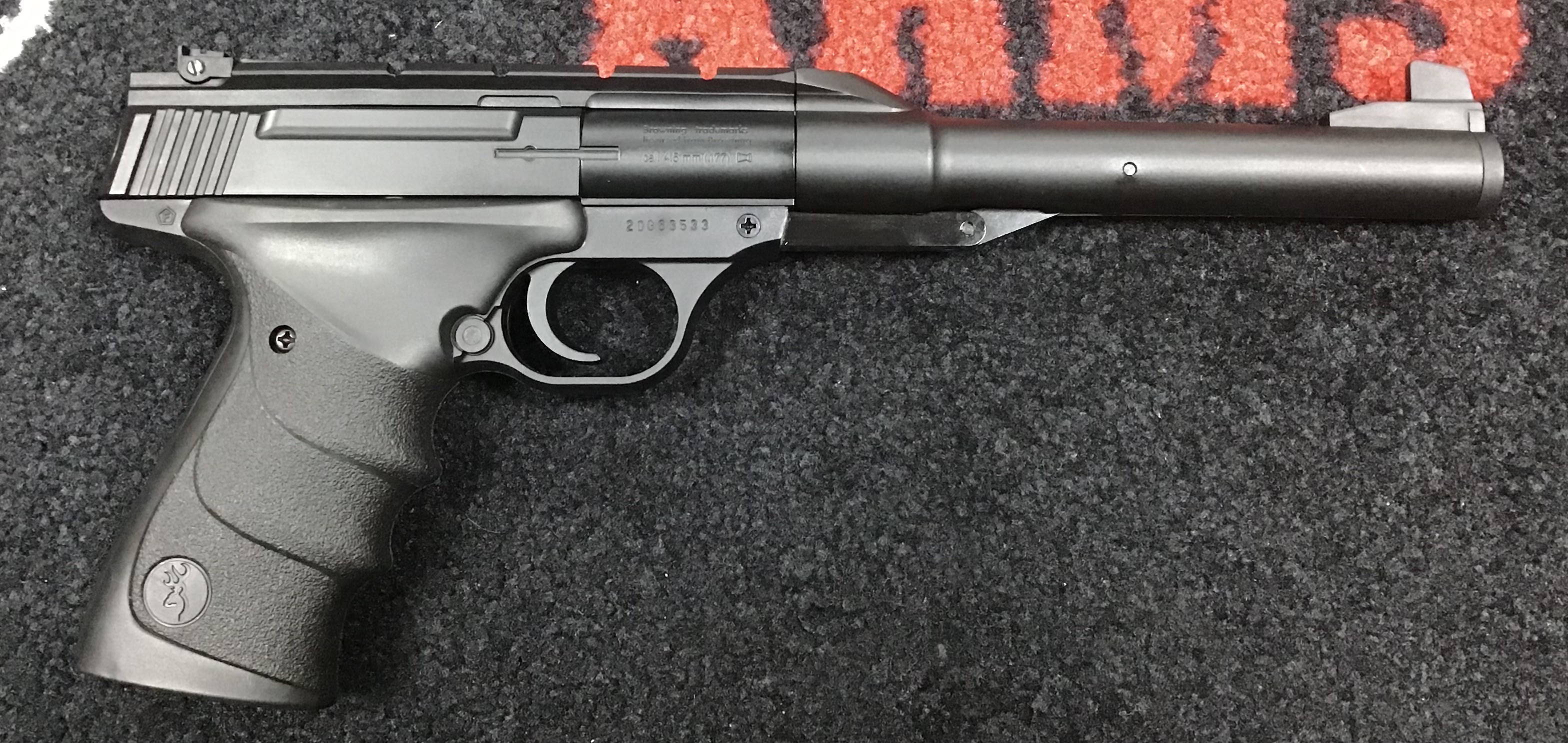 BROWNING .177 BUCK MARK URX